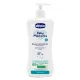CHICCO Baby Moments sampon és testápoló adagolóval 92 % természetes összetevőkkel 750 ml