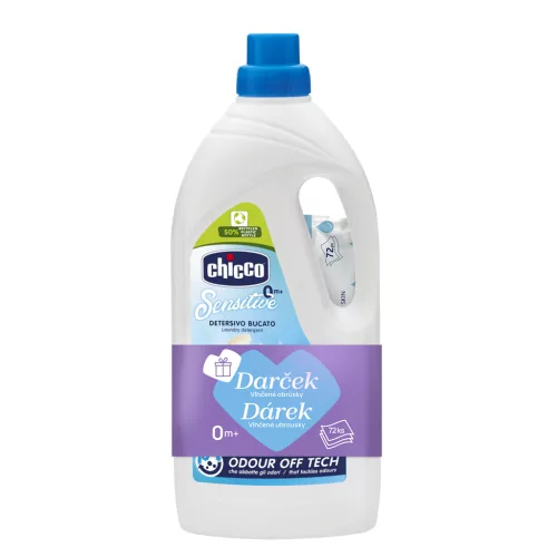 CHICCO Gyermek mosószer Sensitive 1,5 l (27 mosás) + nedves törlőkendő 72 db ingyen