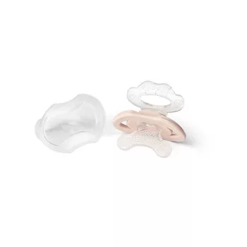   BABYONO BPA-mentes szilikon rágóka cumi formájú, fedéllel, bézs színű, 3 hónapos kortól