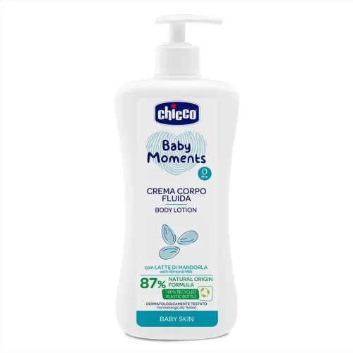 CHICCO Testápoló tej adagolóval Baby Moments 87 % természetes összetevőkkel 500 ml