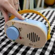 BABY EINSTEIN Játék zenélő rádió Discovery Radio™ HAPE 6hó+