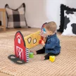 BABY EINSTEIN Játszószőnyeg 3D farmmal Busy Barnyard™ 0m+