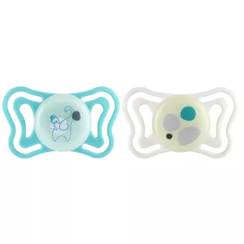   CHICCO Physioforma Light szilikon fogszabályozó cumi neutral 6-16 hónap, 2 db