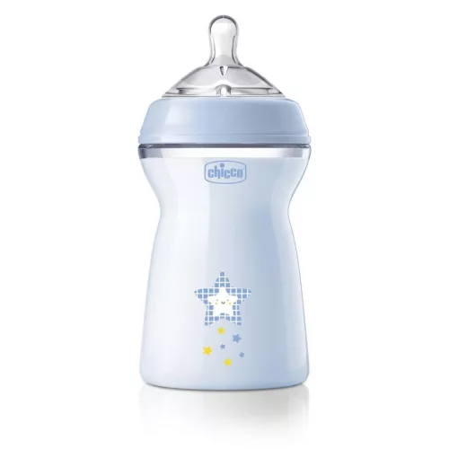 CHICCO Natural Feeling cumisüveg 330 ml fiú 6m+