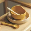 PETITE&MARS Szilikon 2 részes étkészlet TAKE&MATCH  tál + evőeszközök Intense Ochre 6hó+