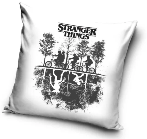 Stranger Things White párnahuzat 40x40 cm