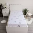 Disney Marie cica Dots gumis lepedő 90x200 cm
